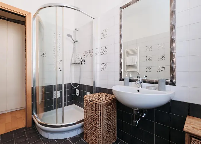 Apartamento Near The Colosseum - Balcony With A View Of Roma